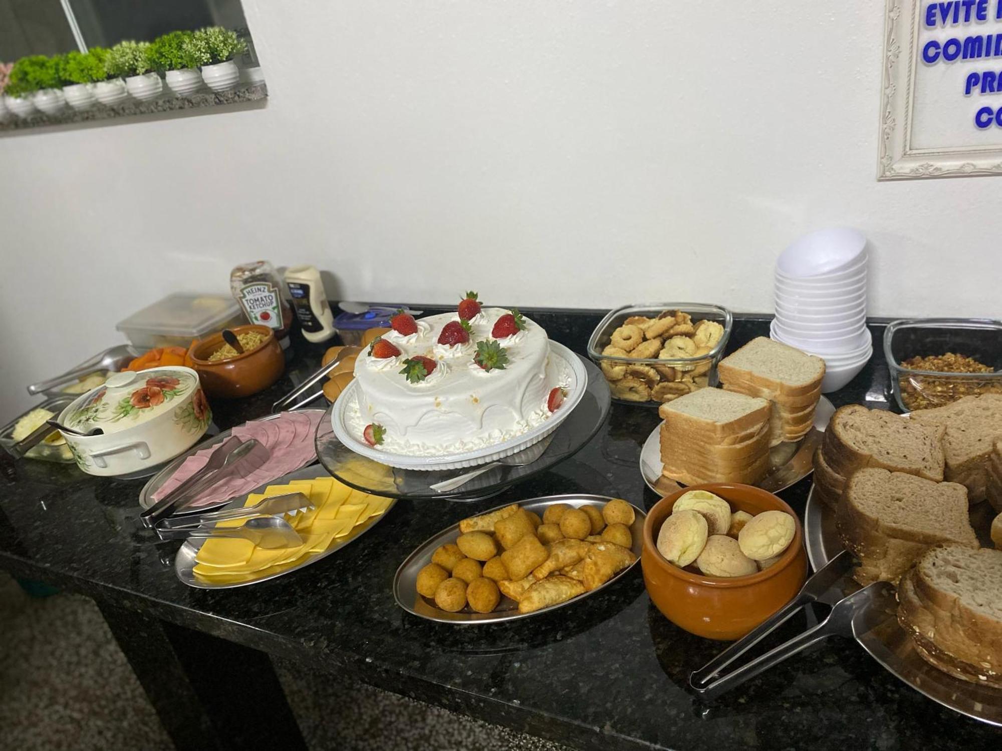 Hotel Linhares Itajaí Esterno foto
